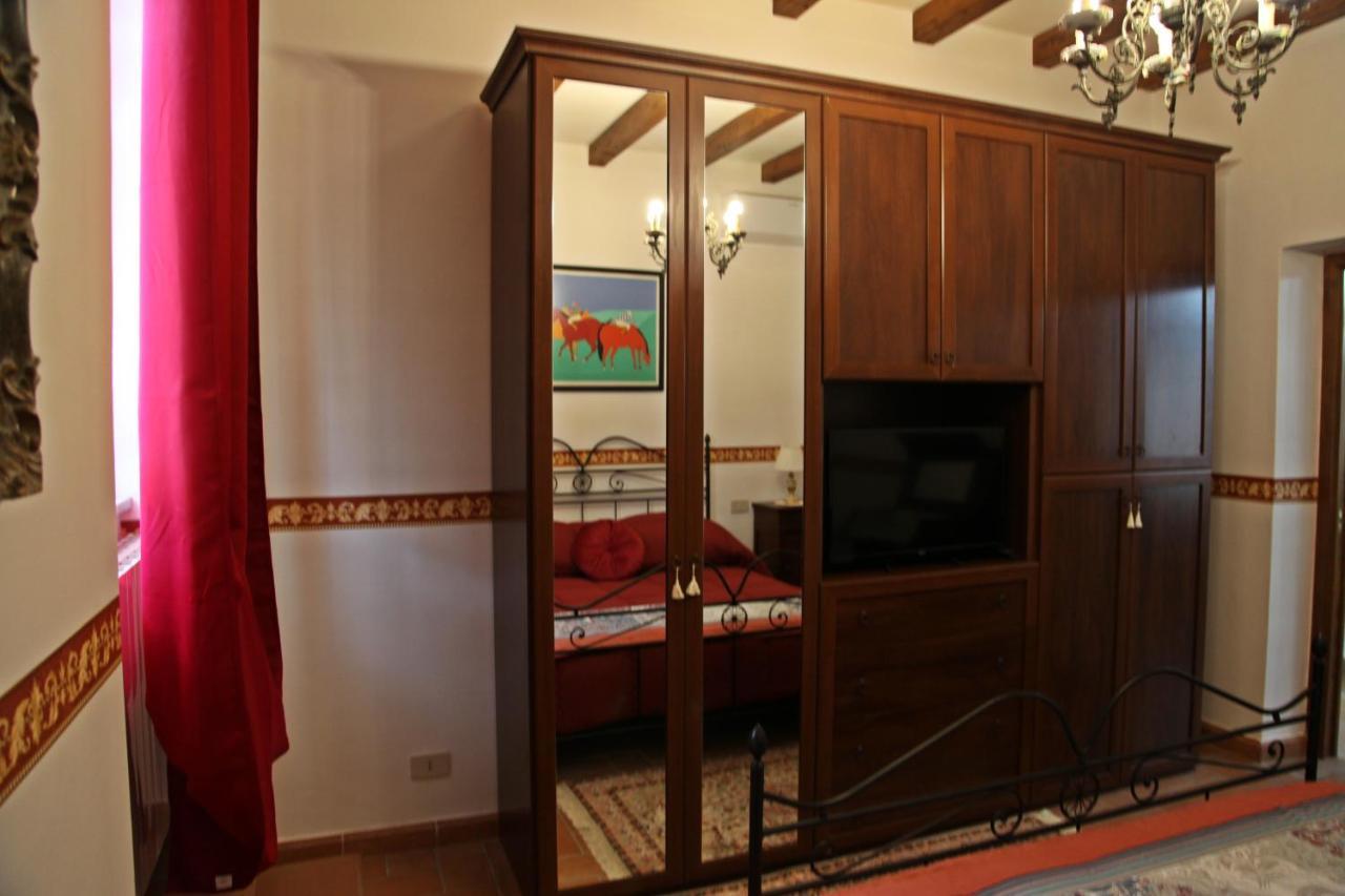 Casa Vacanze Nives Tuscania Exteriér fotografie