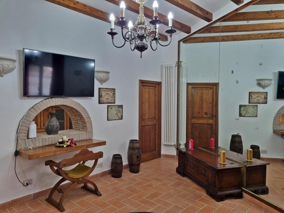 Casa Vacanze Nives Tuscania Exteriér fotografie