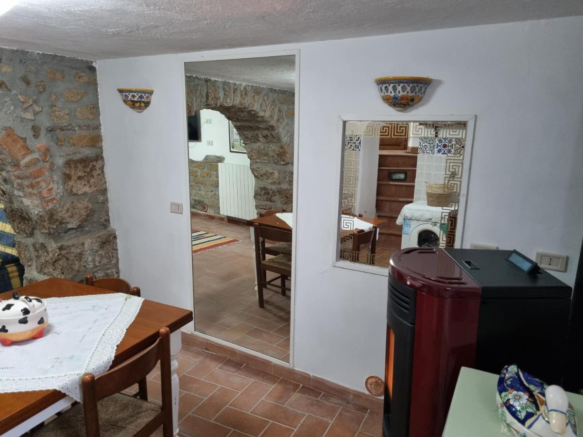Casa Vacanze Nives Tuscania Exteriér fotografie