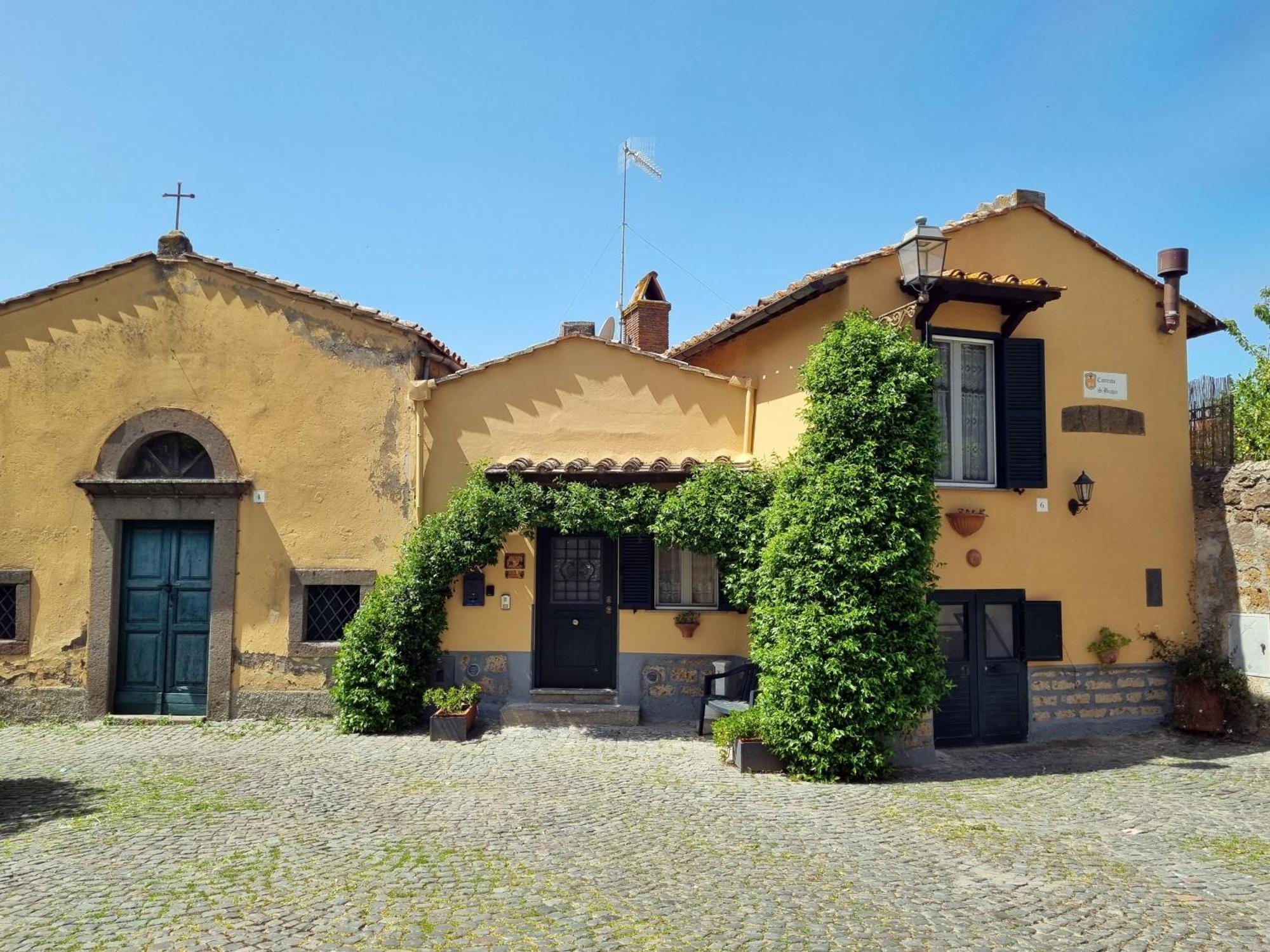 Casa Vacanze Nives Tuscania Exteriér fotografie